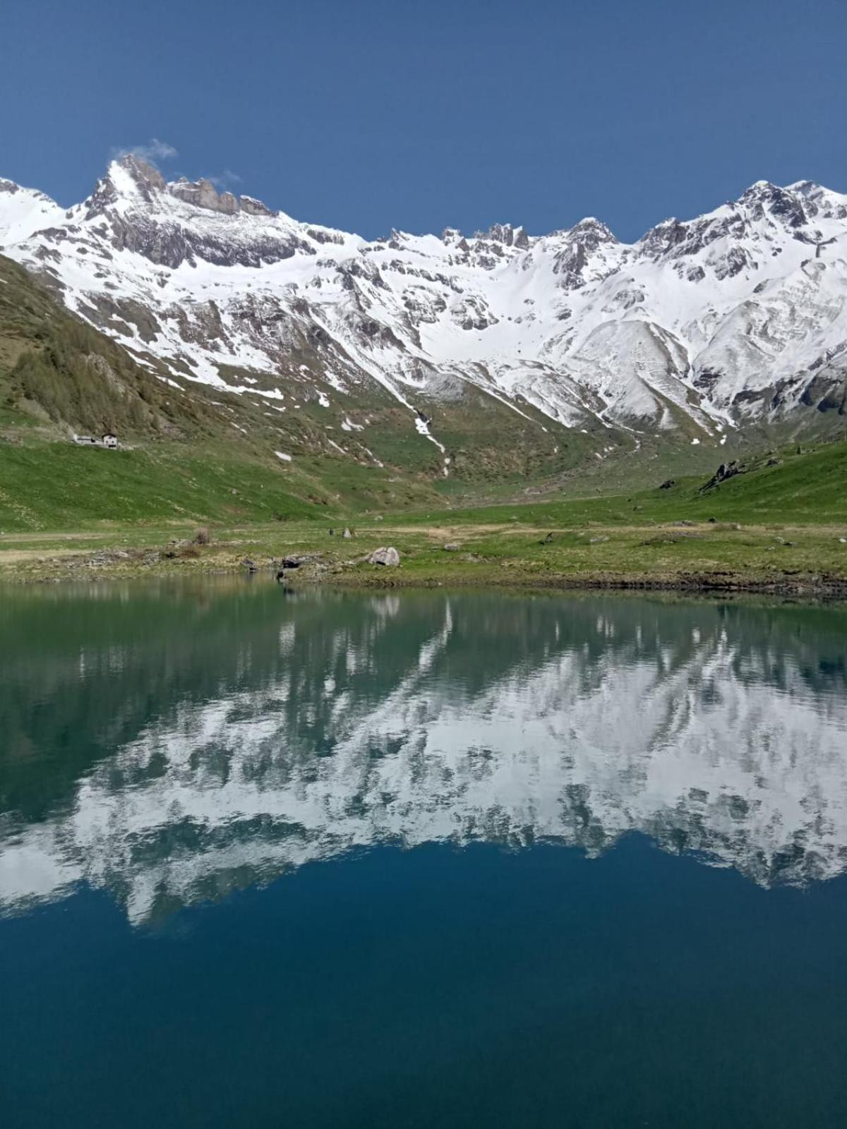 Apartmán Galanthus Aosta Exteriér fotografie